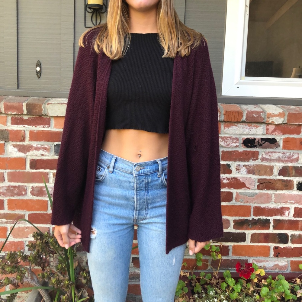*SOLD* Burgundy Long Knit Cardigan🙈